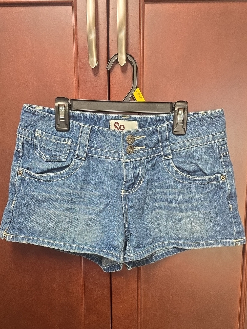 Vintage. Like New. SO Medium Blue Denim Jean Shorts with Double Button Front.